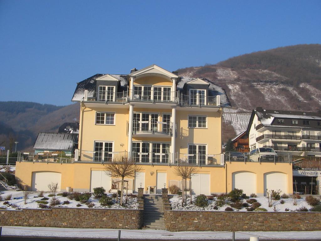 Residenz Moselstausee Sankt Aldegund Exterior photo
