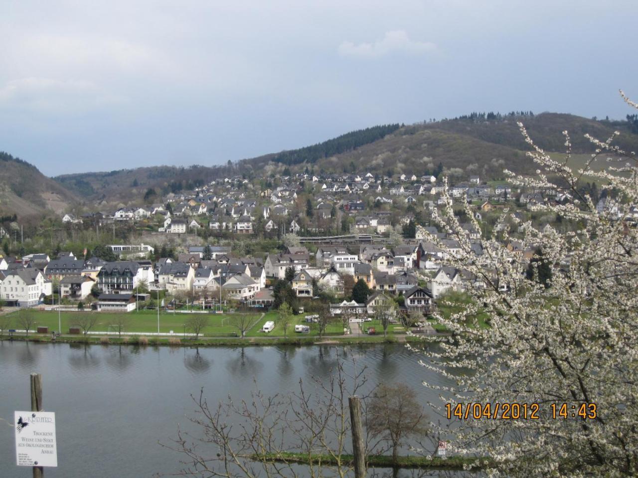 Residenz Moselstausee Sankt Aldegund Exterior photo